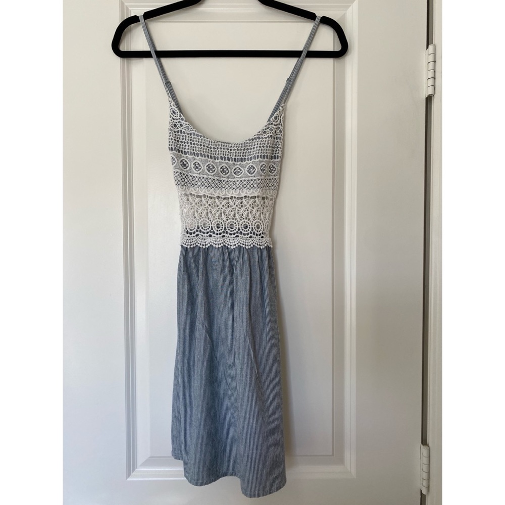 Roxy Crochet Criss Cross Back Dress